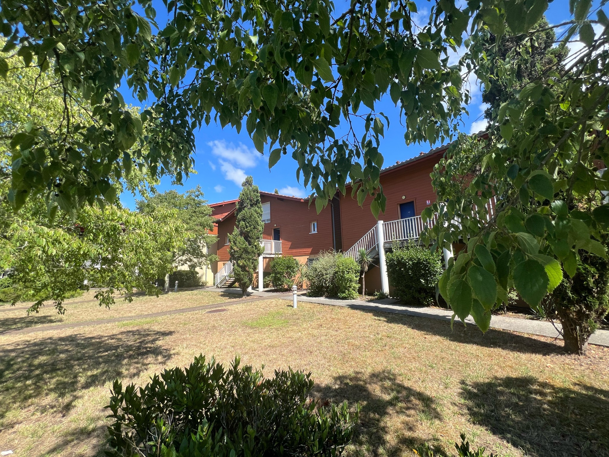 Appartement T2 entre bourg et plages. — photo 3