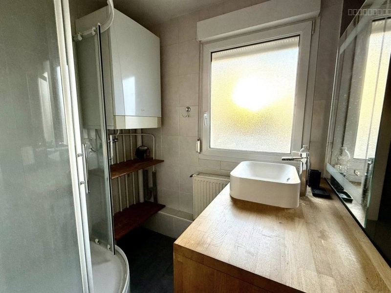 Libre le ..Maintenant  Mt Loyer :700  Mt des charges :30 — photo 5