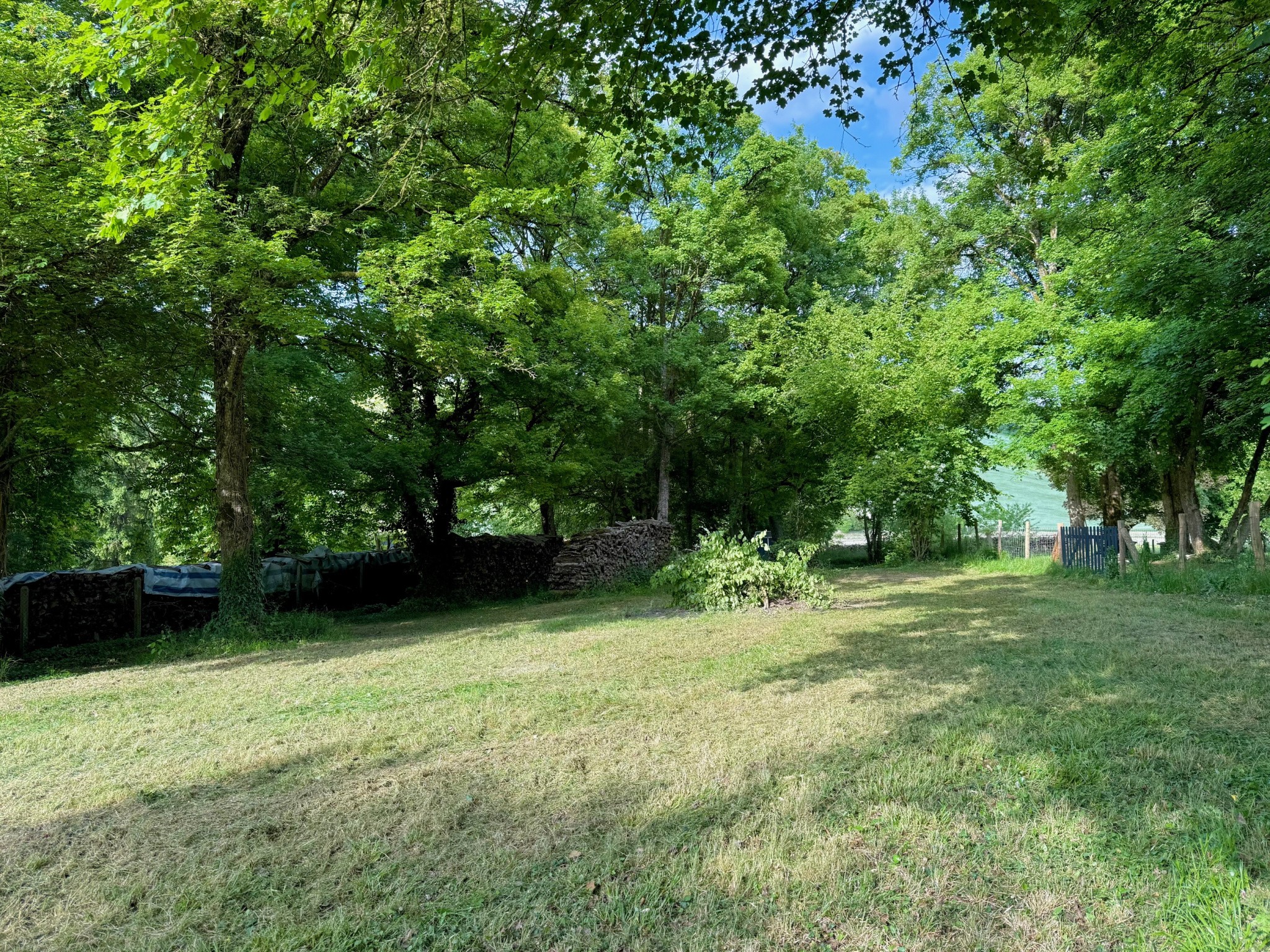 Terrain à vendre à Javernant, 880 m² – photo 3 sur 4