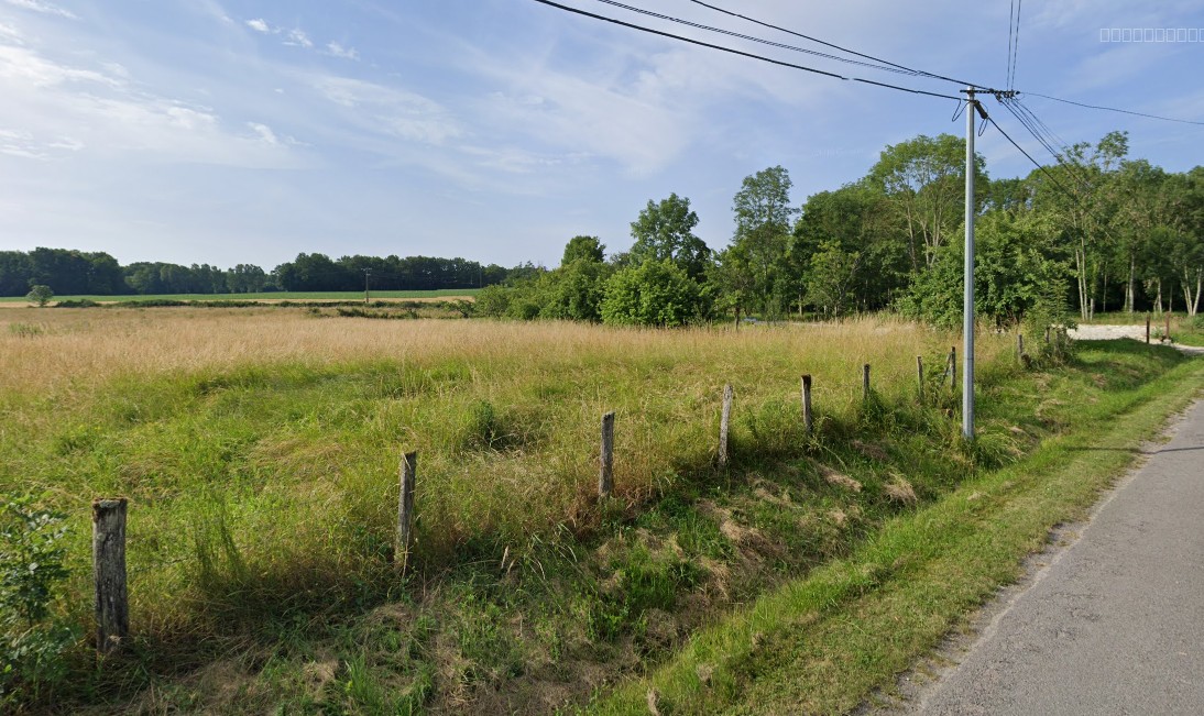 Terrain à vendre à St jean de bonneval, 1 500 m² – photo 1 sur 1