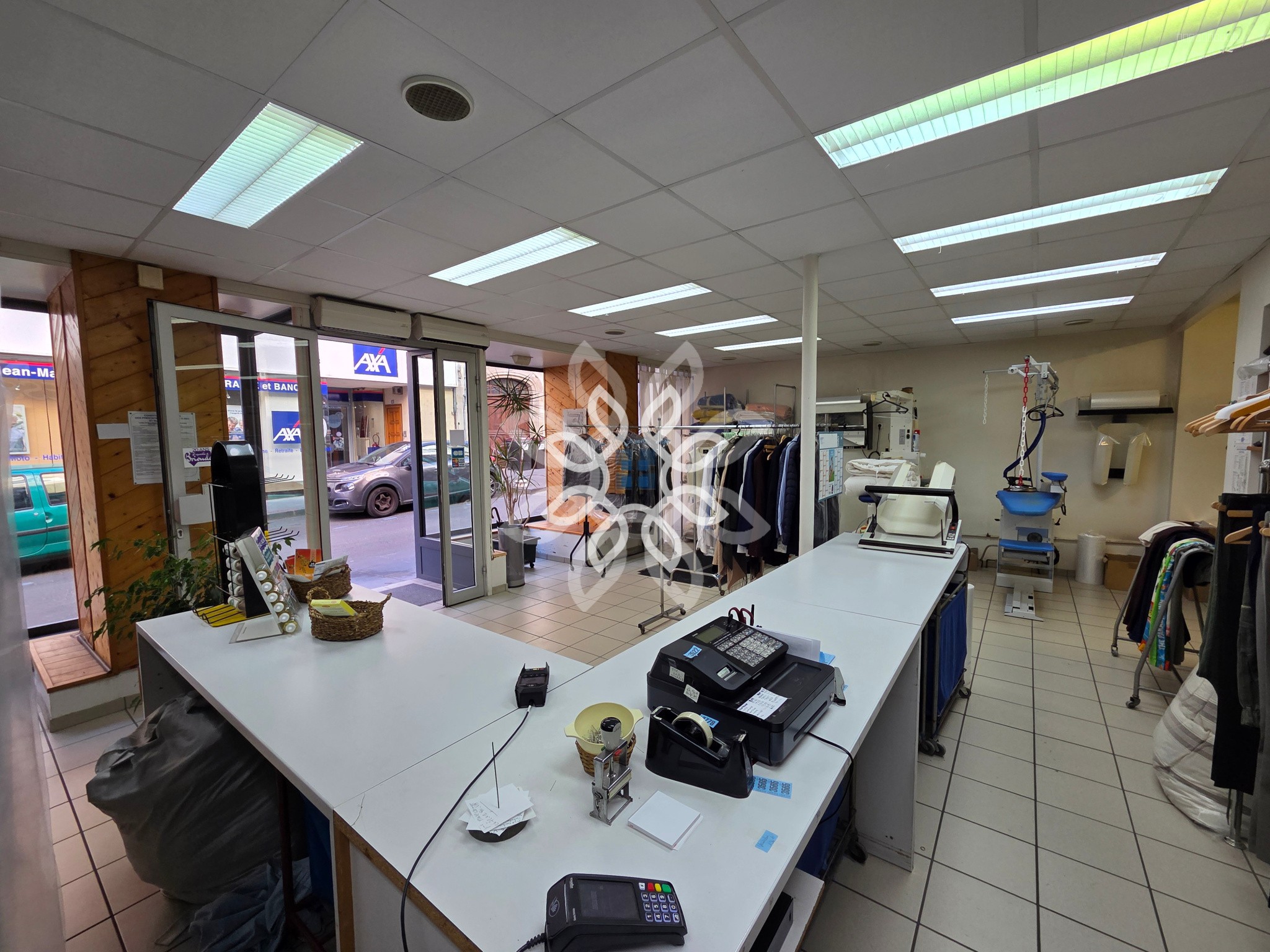 Fonds de commerce à vendre à Brioude, 99 m² – photo 3 sur 10