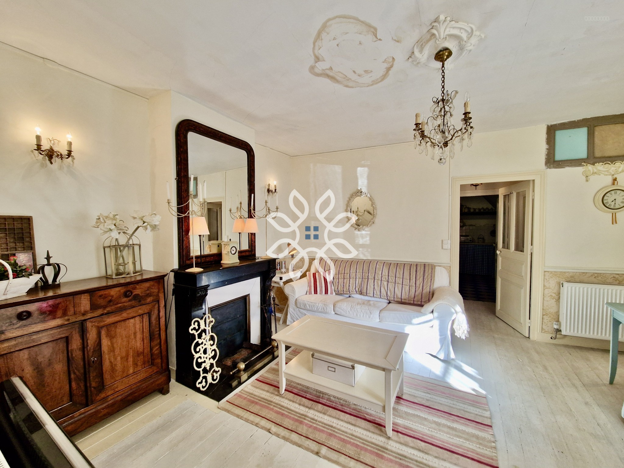 Bien immobilier à vendre à Auzon, 115 m², 7 pièces – photo 1 sur 19