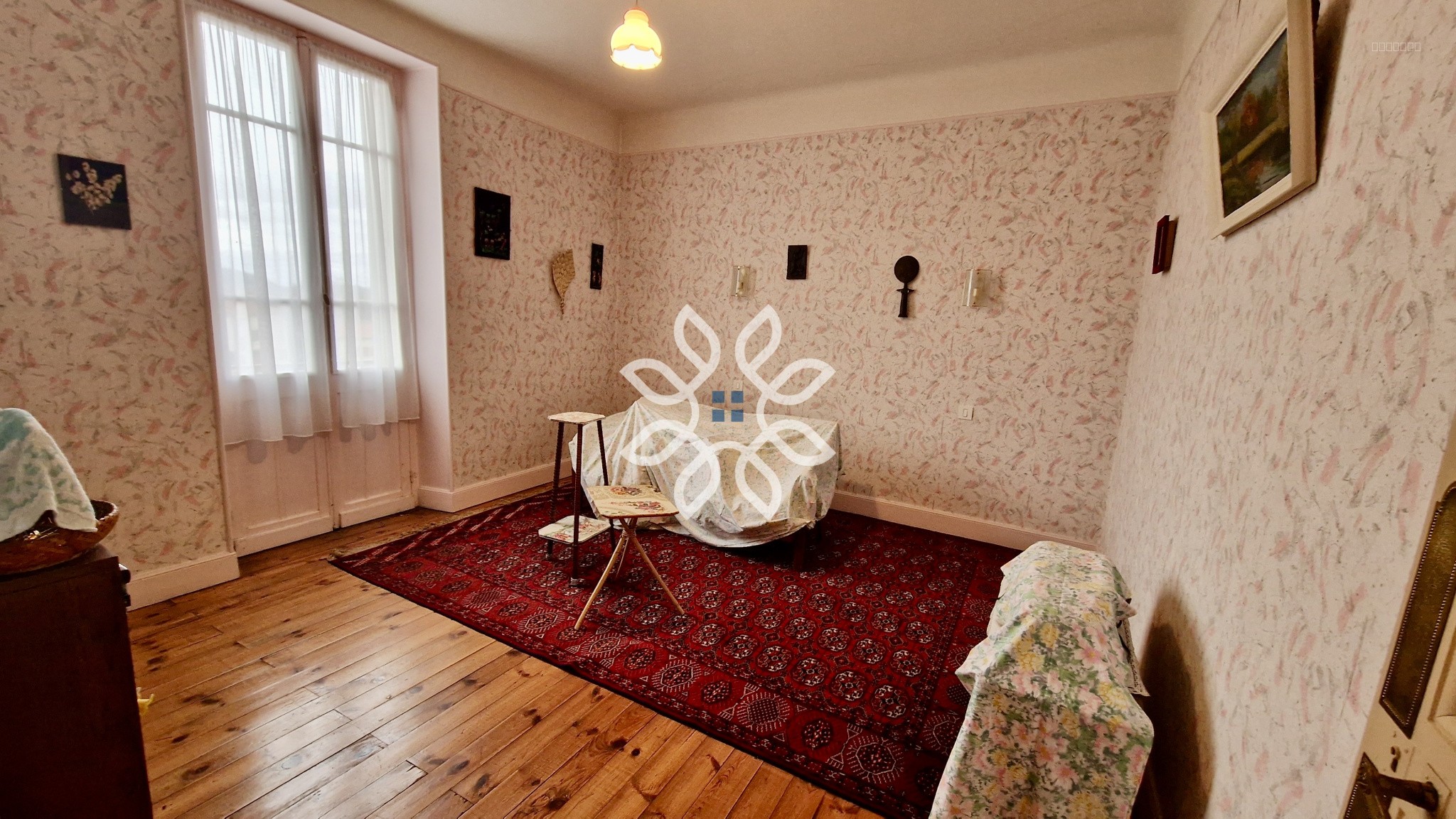 Maison avec garage et jardin — photo 13