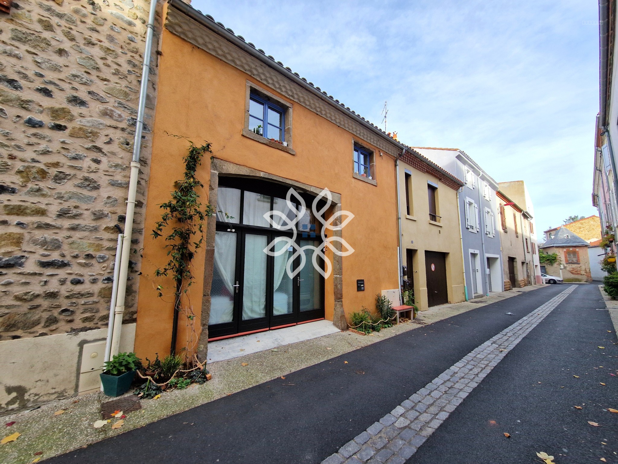 Maison à vendre à Issoire, 68 m², 6 pièces – photo 1 sur 20