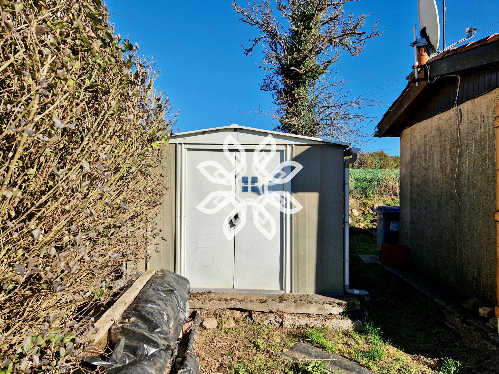 Maison plain pied 3 pièces et jardin — photo 8