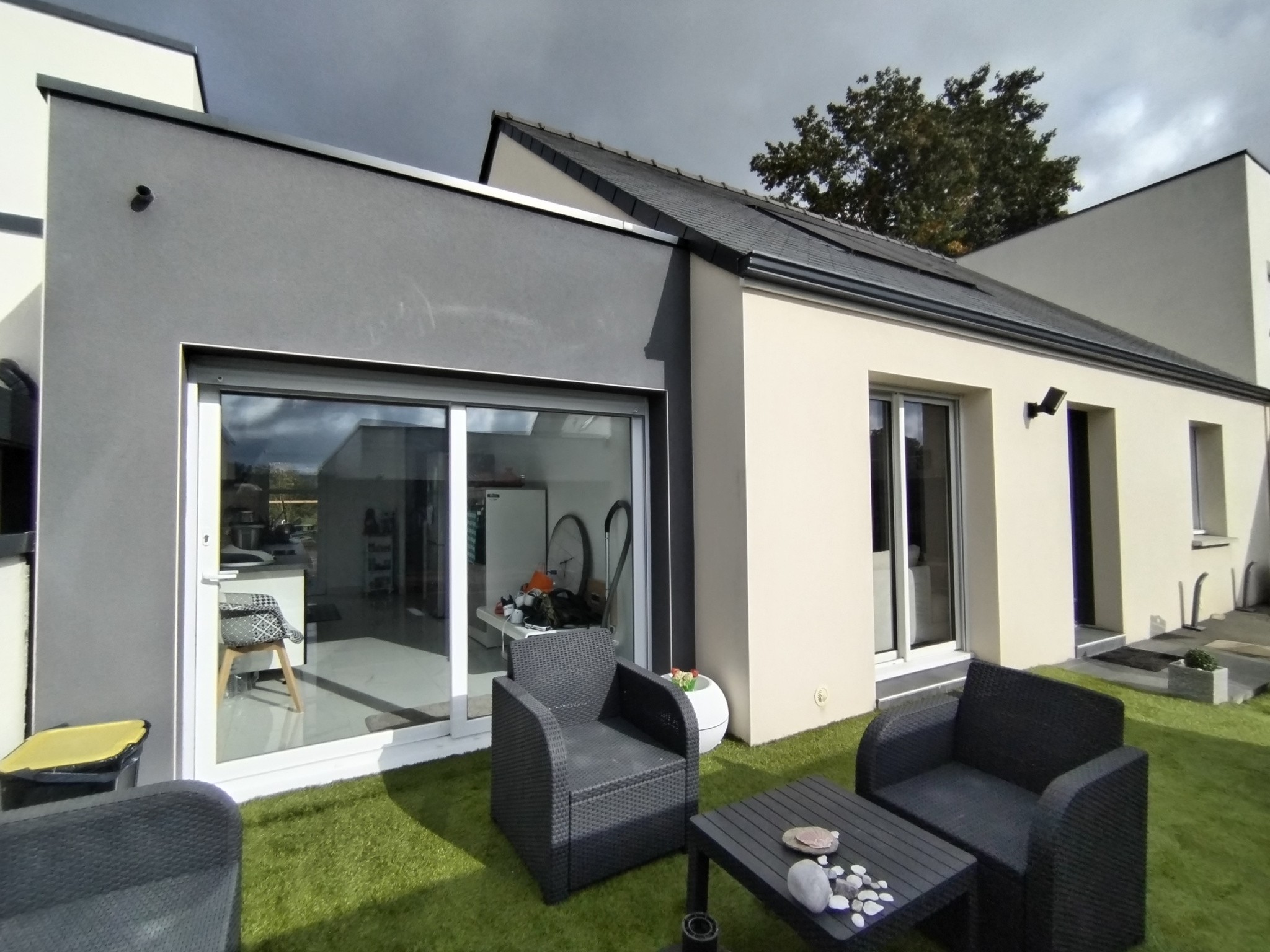 Bien immobilier à vendre à Lehon, 516 m², 19 pièces – photo 1 sur 13