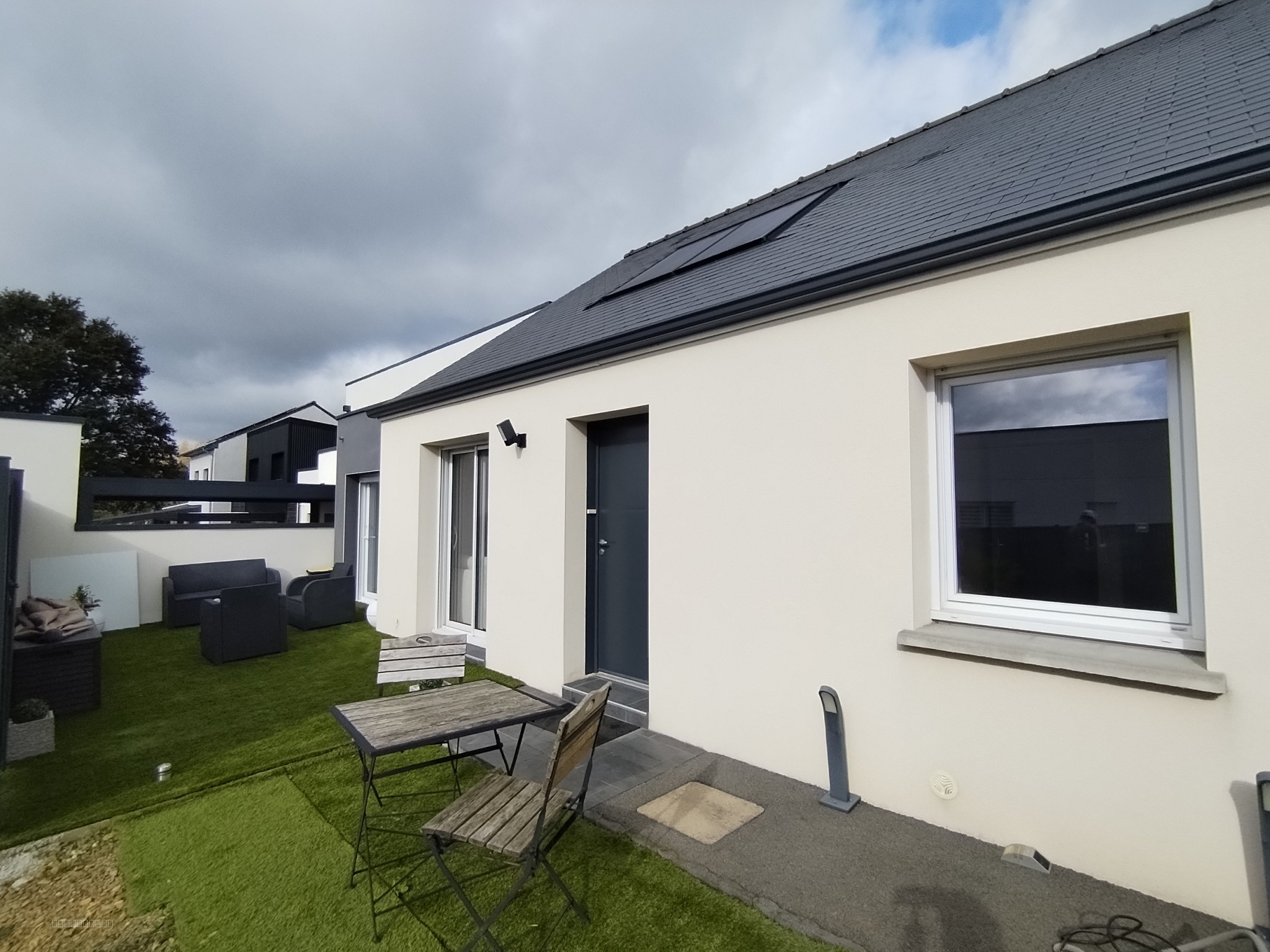 Bien immobilier à vendre à Lehon, 516 m², 19 pièces – photo 2 sur 13