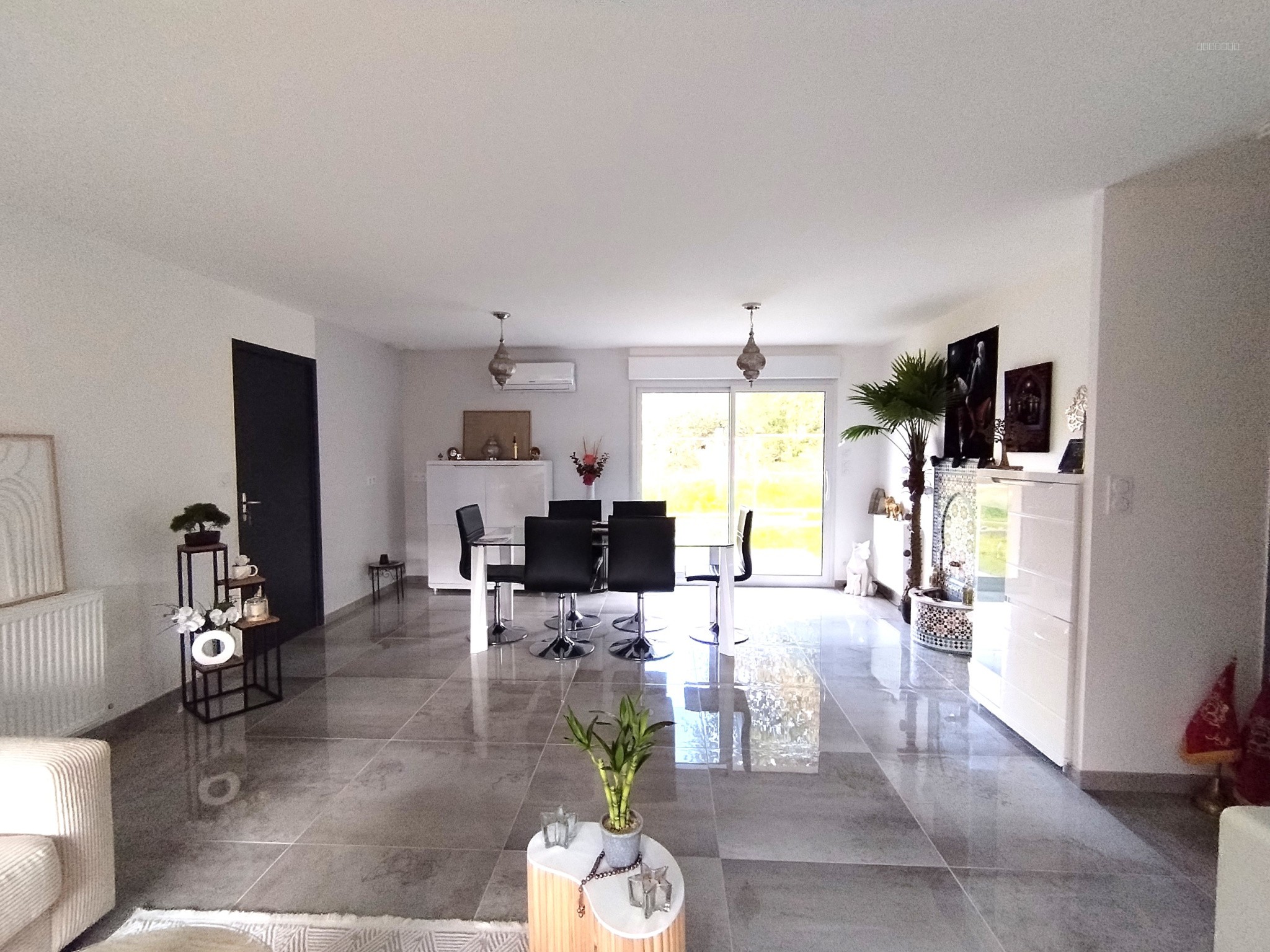 Bien immobilier à vendre à Lehon, 516 m², 19 pièces – photo 3 sur 13