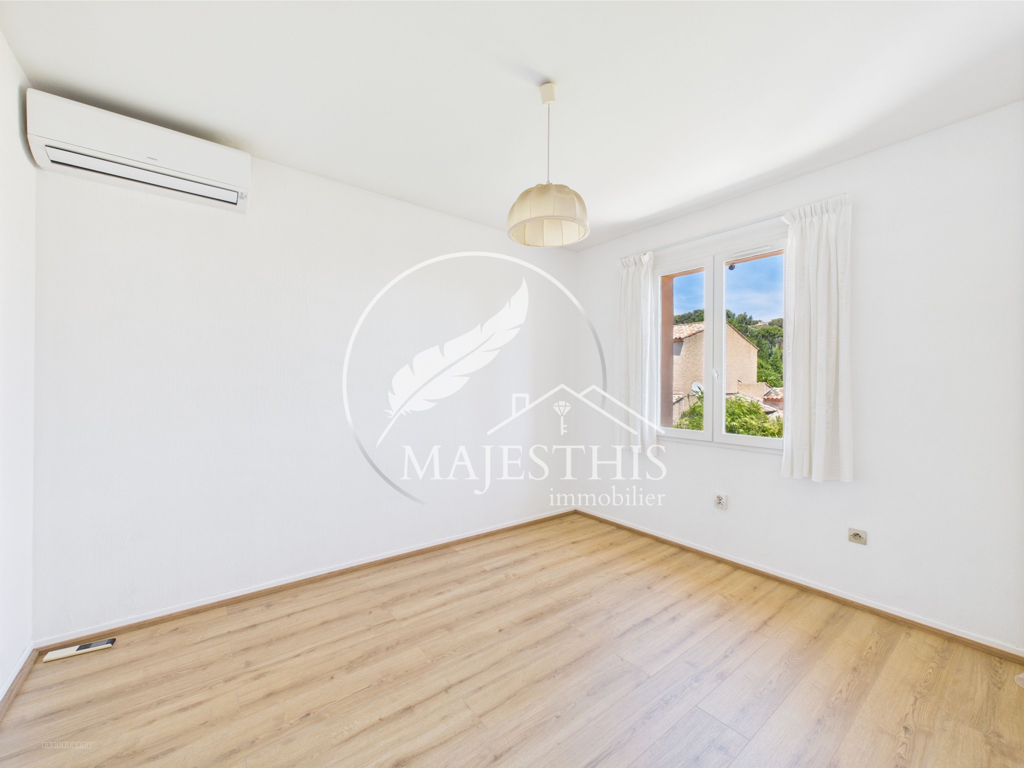 BELLE MAISON FAMILIALE DE 113-QUARTIER COSTEBELLE-ALMANARRE — photo 8