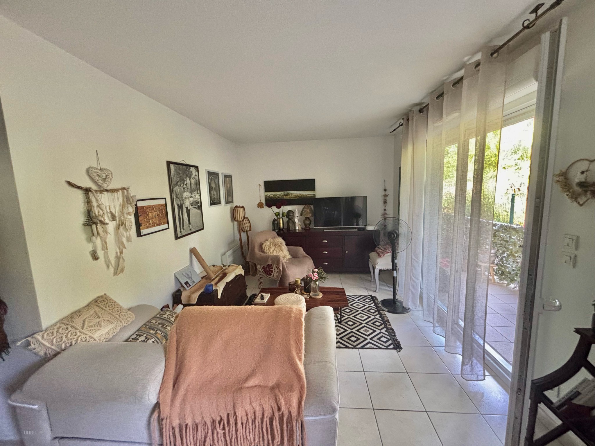 Appartement à vendre à Baho, 58,44 m², 3 pièces – photo 2 sur 7