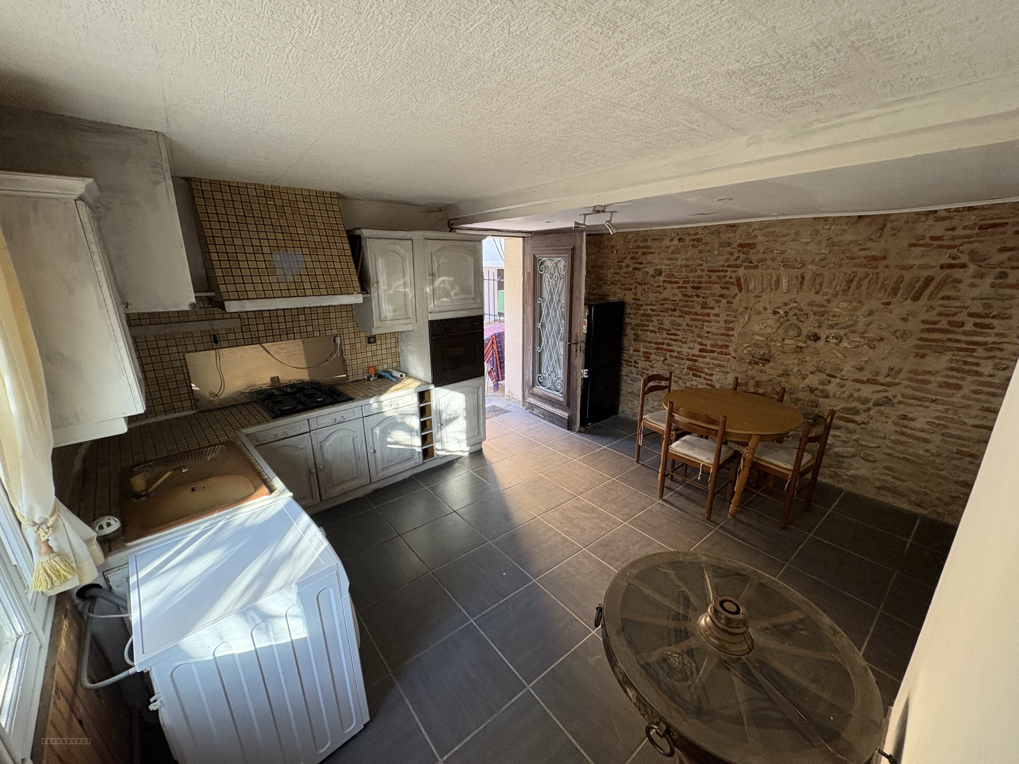 MAISON DE VILLAGE - VILLE HAUTE SECTEUR CLOITRE - ELNE — photo 4
