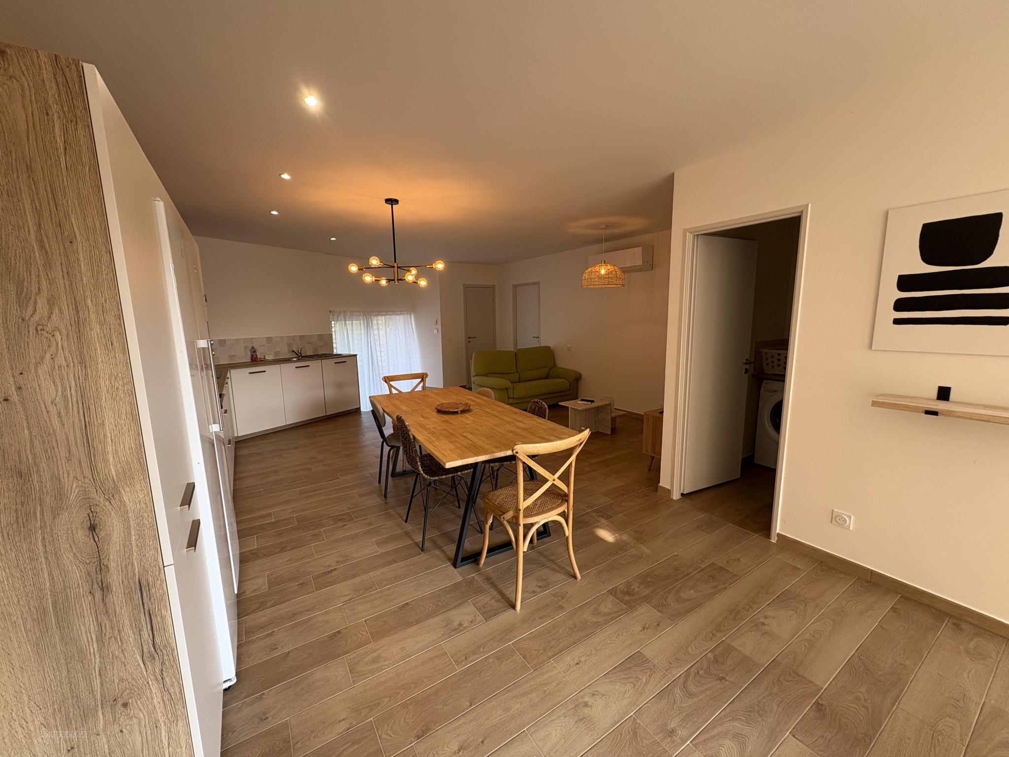 LOCATION ANNUELLE MEUBLEE - APPARTEMENT T2 - SAINT-CYPRIEN PLAGE — photo 4