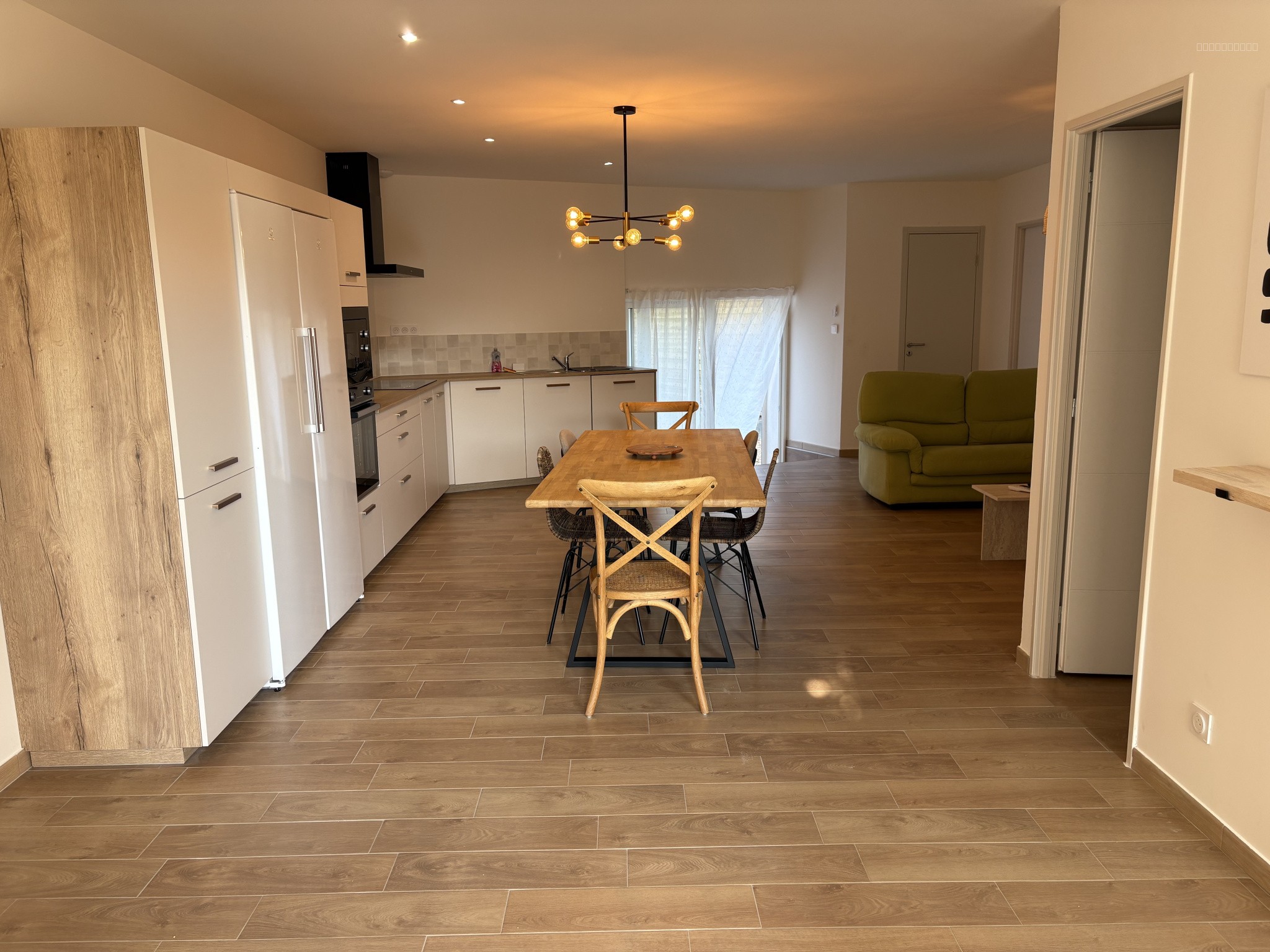 LOCATION ANNUELLE MEUBLEE - APPARTEMENT T2 - SAINT-CYPRIEN PLAGE — photo 7