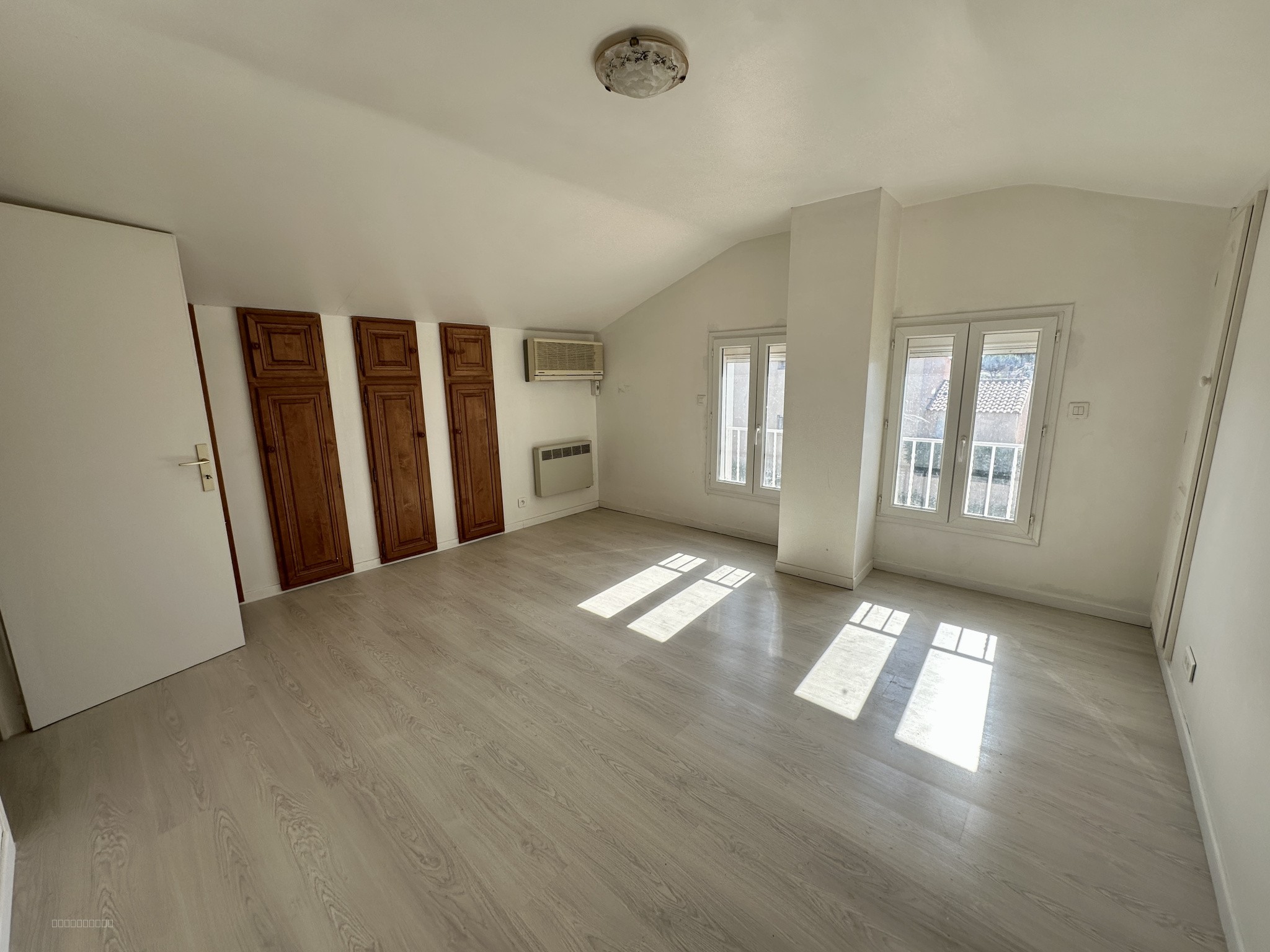 EXCLUSIVITE - VILLA 4 FACES - SECTEUR AYGUAL/GOLF - SAINT-CYPRIEN PLAGE — photo 12