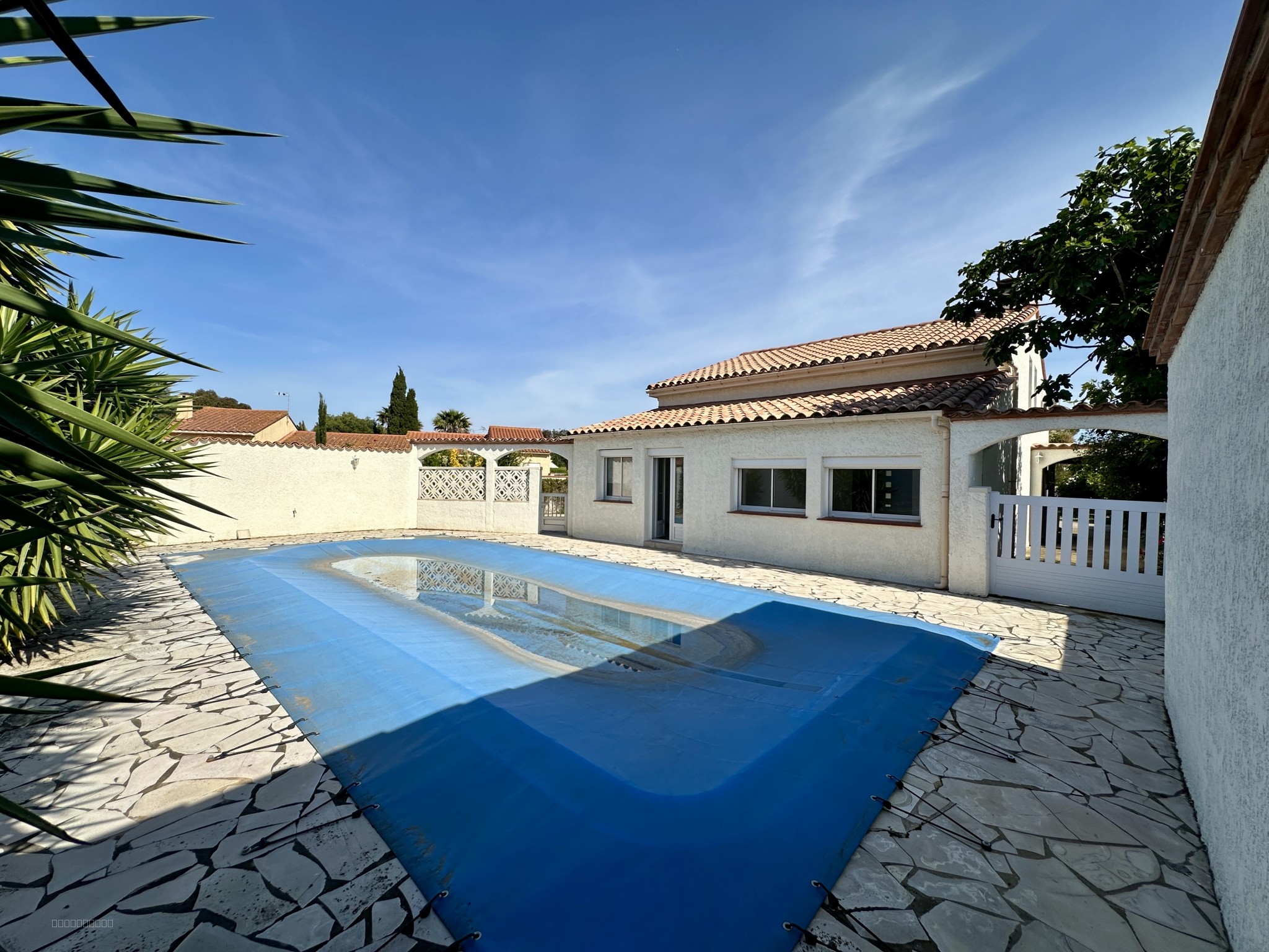 EXCLUSIVITE - VILLA 4 FACES - SECTEUR AYGUAL/GOLF - SAINT-CYPRIEN PLAGE — photo 4