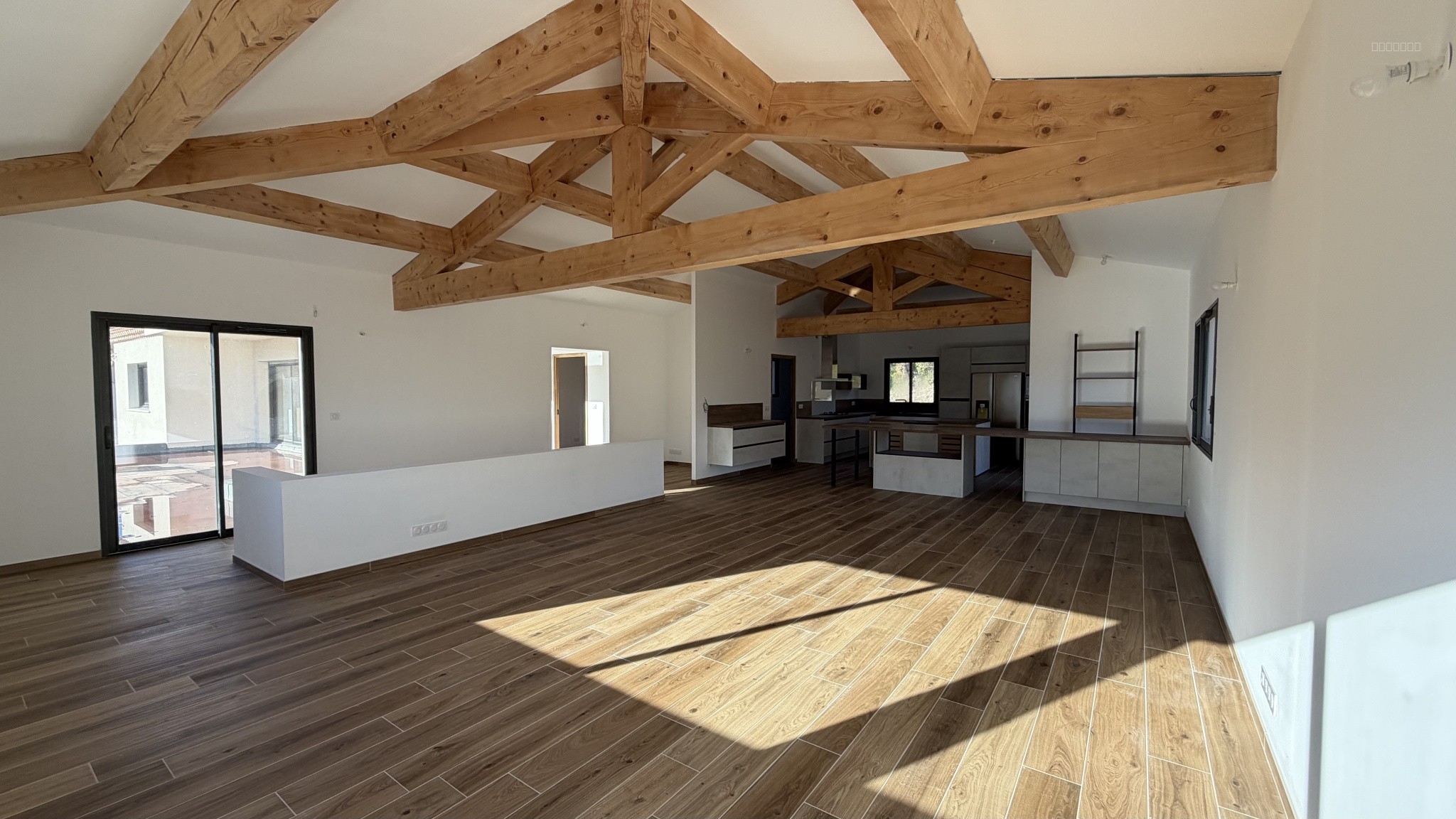 Villa à vendre à Nans les pins, 35,01 m², 8 pièces – photo 1 sur 20