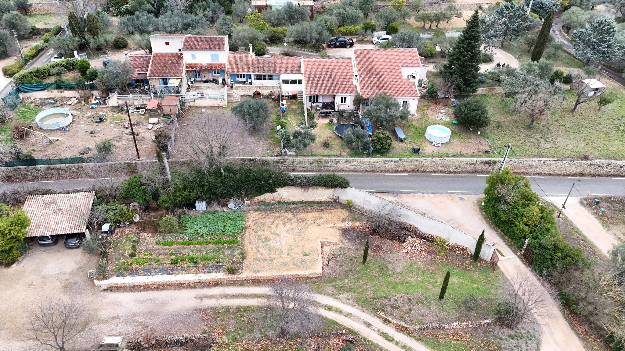 Maison à vendre à Cotignac, 337,24 m², 19 pièces – photo 1 sur 14