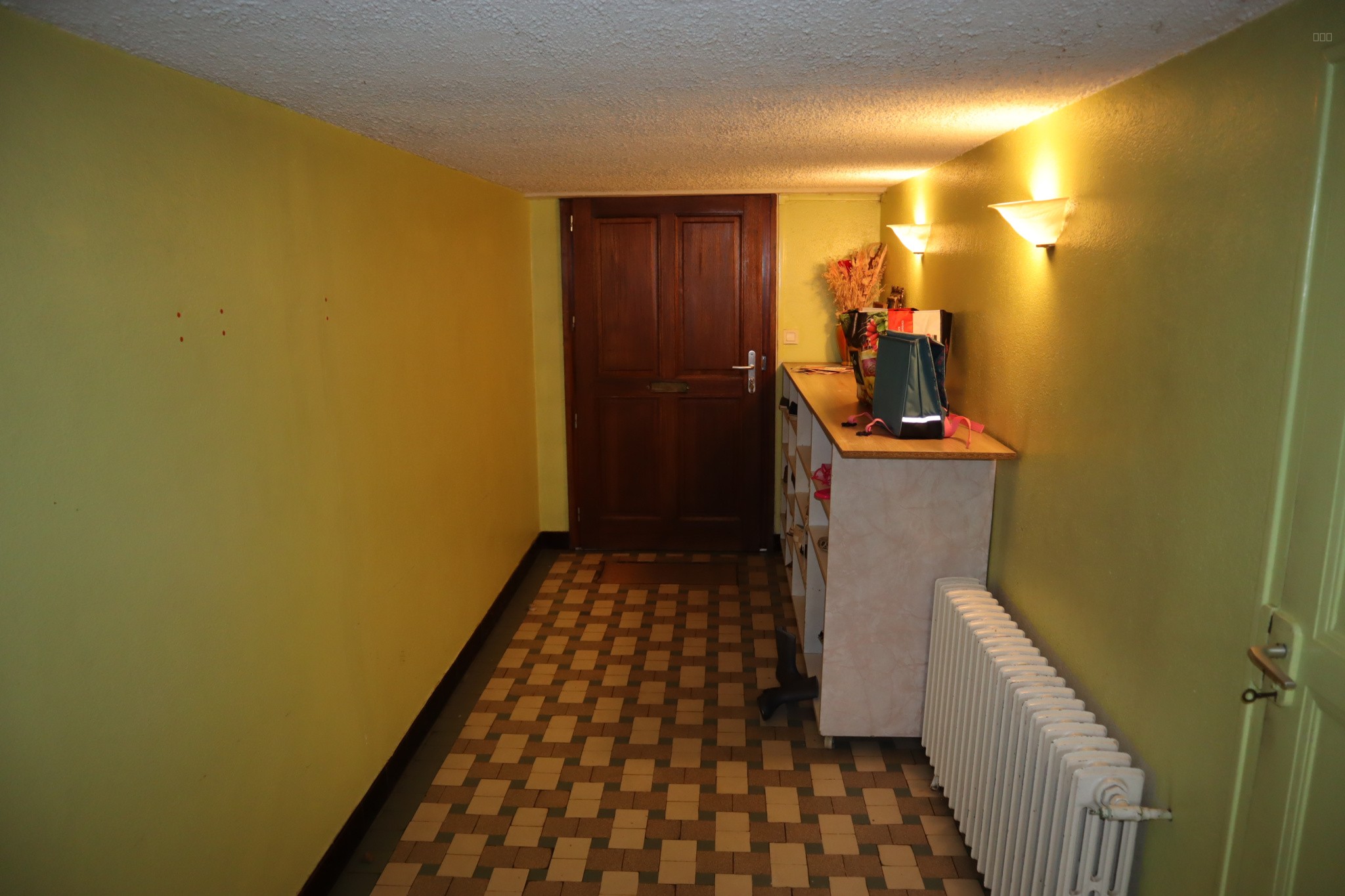Maison sur sous-sol avec 5 chambres et 4 garages — photo 19