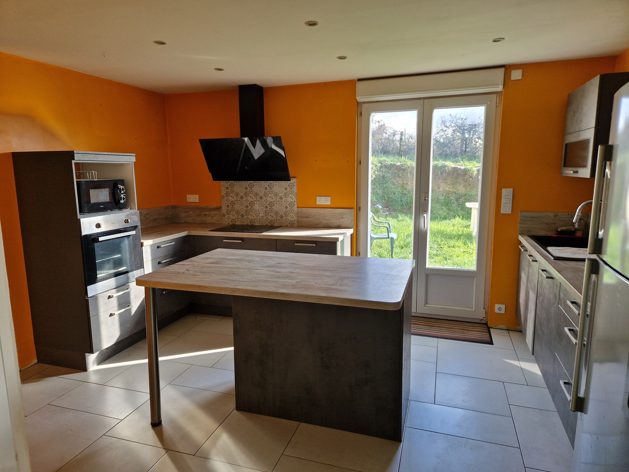 Maison à vendre à St leger du bois, 160 m², 6 pièces – photo 1 sur 20