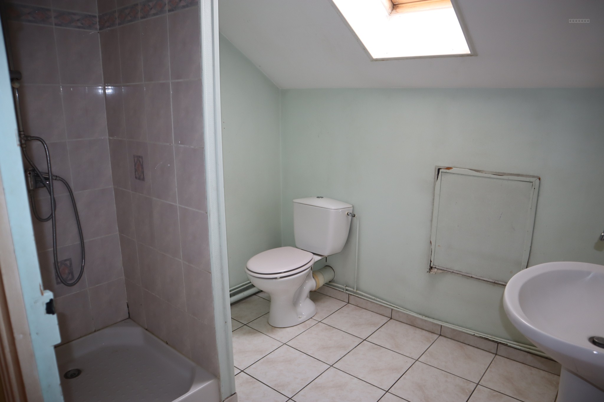 Maison sur sous-sol avec 5 chambres et 4 garages — photo 15
