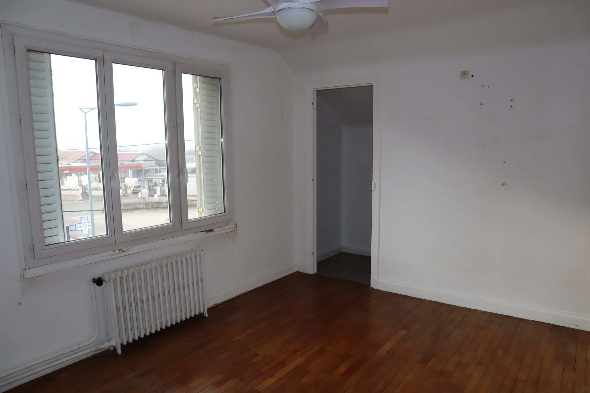 Maison sur sous-sol avec 5 chambres et 4 garages — photo 16