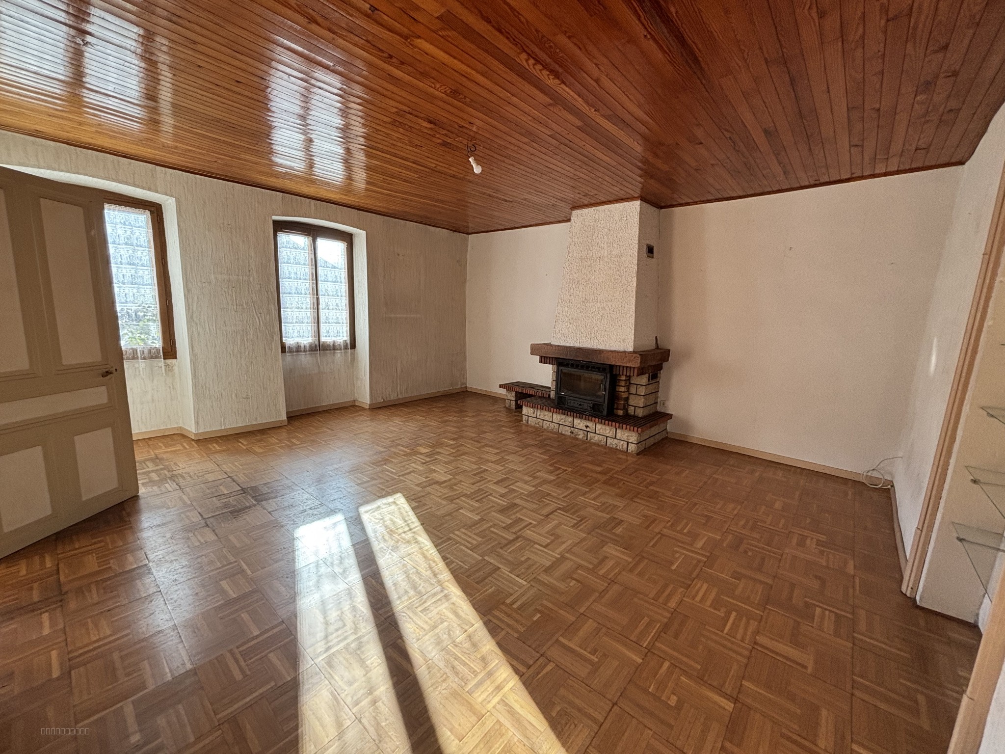 Appartement à vendre à Valserhone, 90,57 m², 3 pièces – photo 2 sur 20