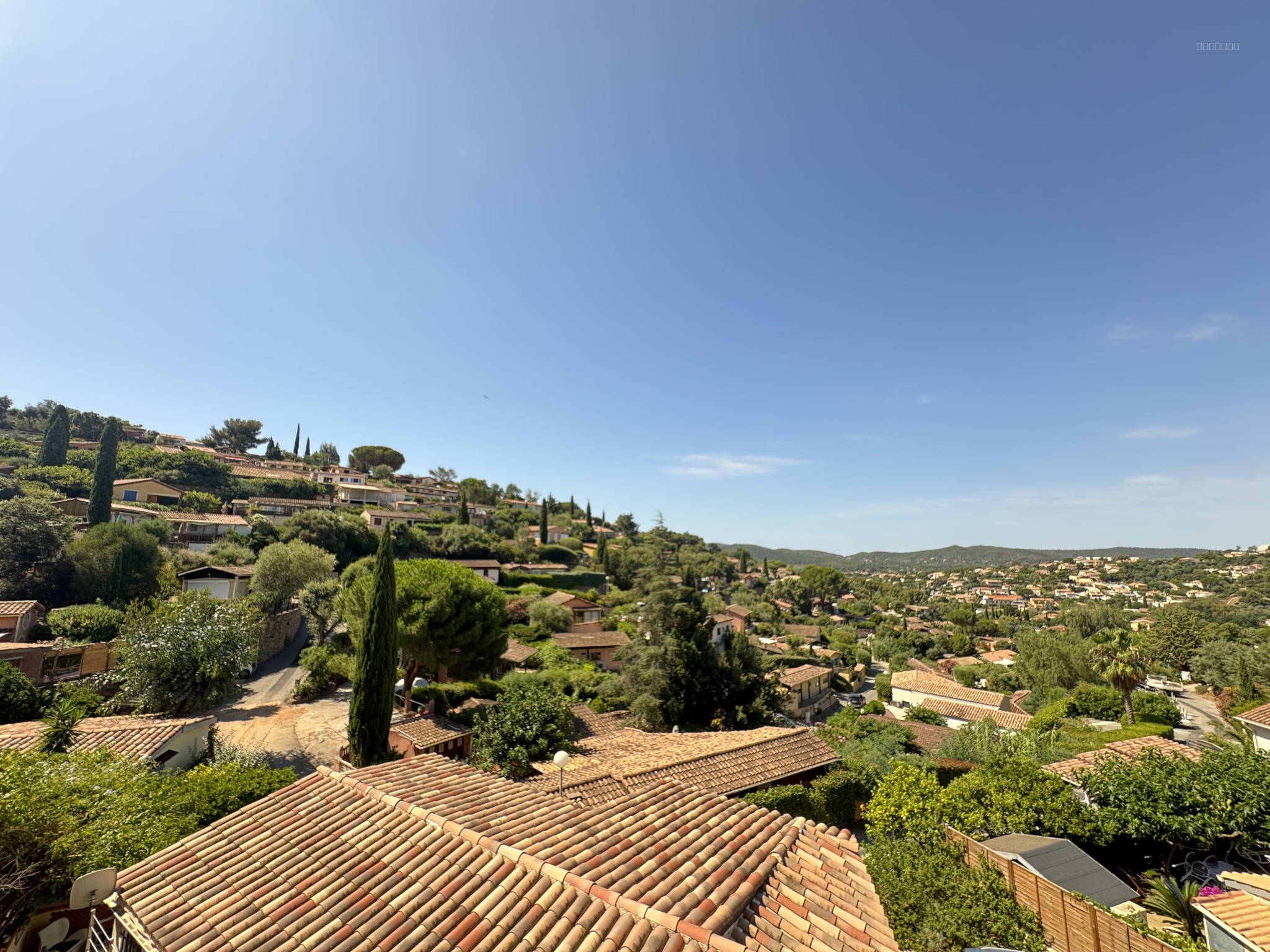 Terrain à vendre à Bormes les mimosas, 431 m², 3 pièces – photo 1 sur 7