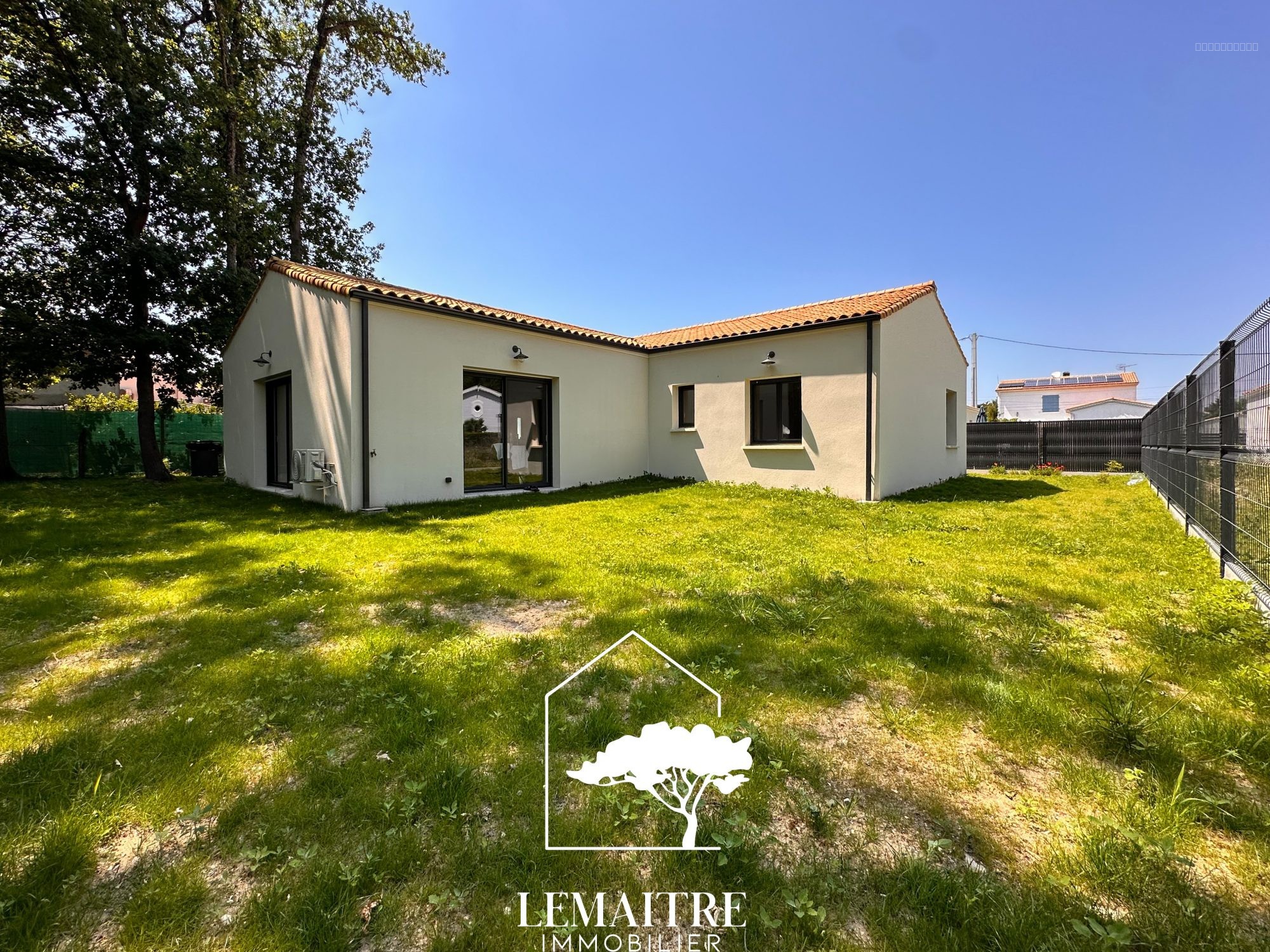 Maison neuve de plain pied 3 chambres + garage — photo 17