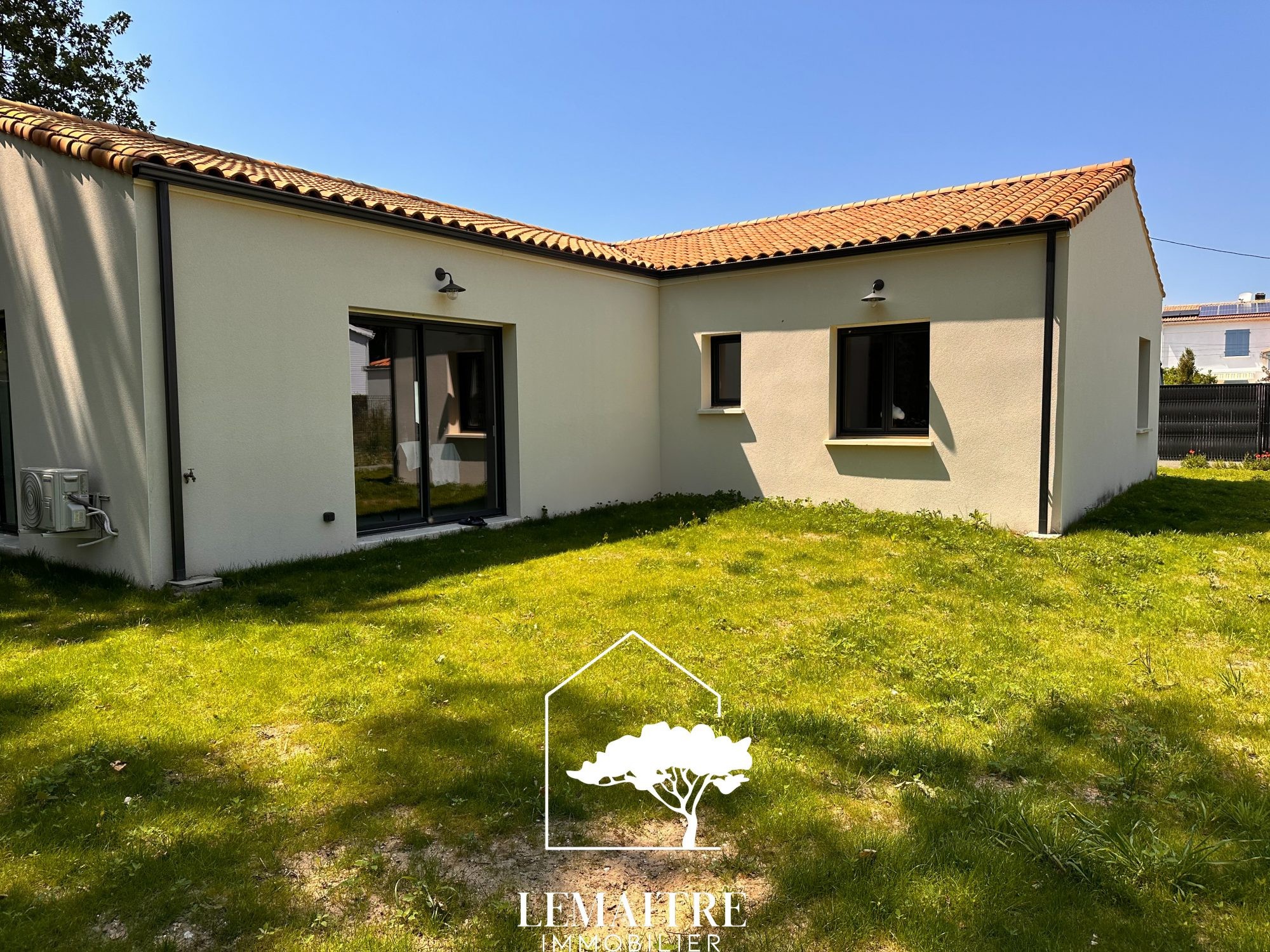 Maison neuve de plain pied 3 chambres + garage — photo 18