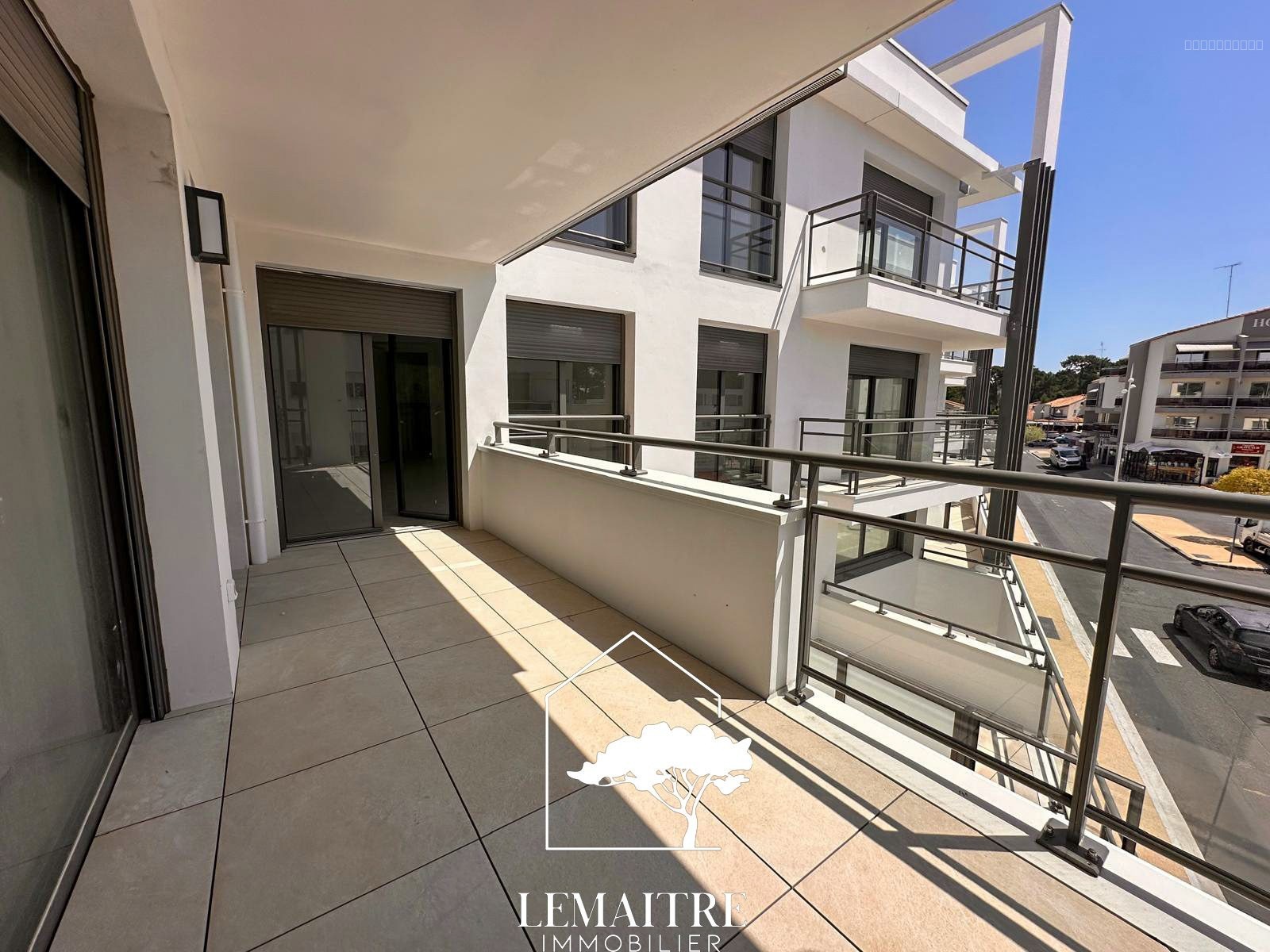 Appartement à vendre à La palmyre, 97,43 m², 4 pièces – photo 1 sur 11