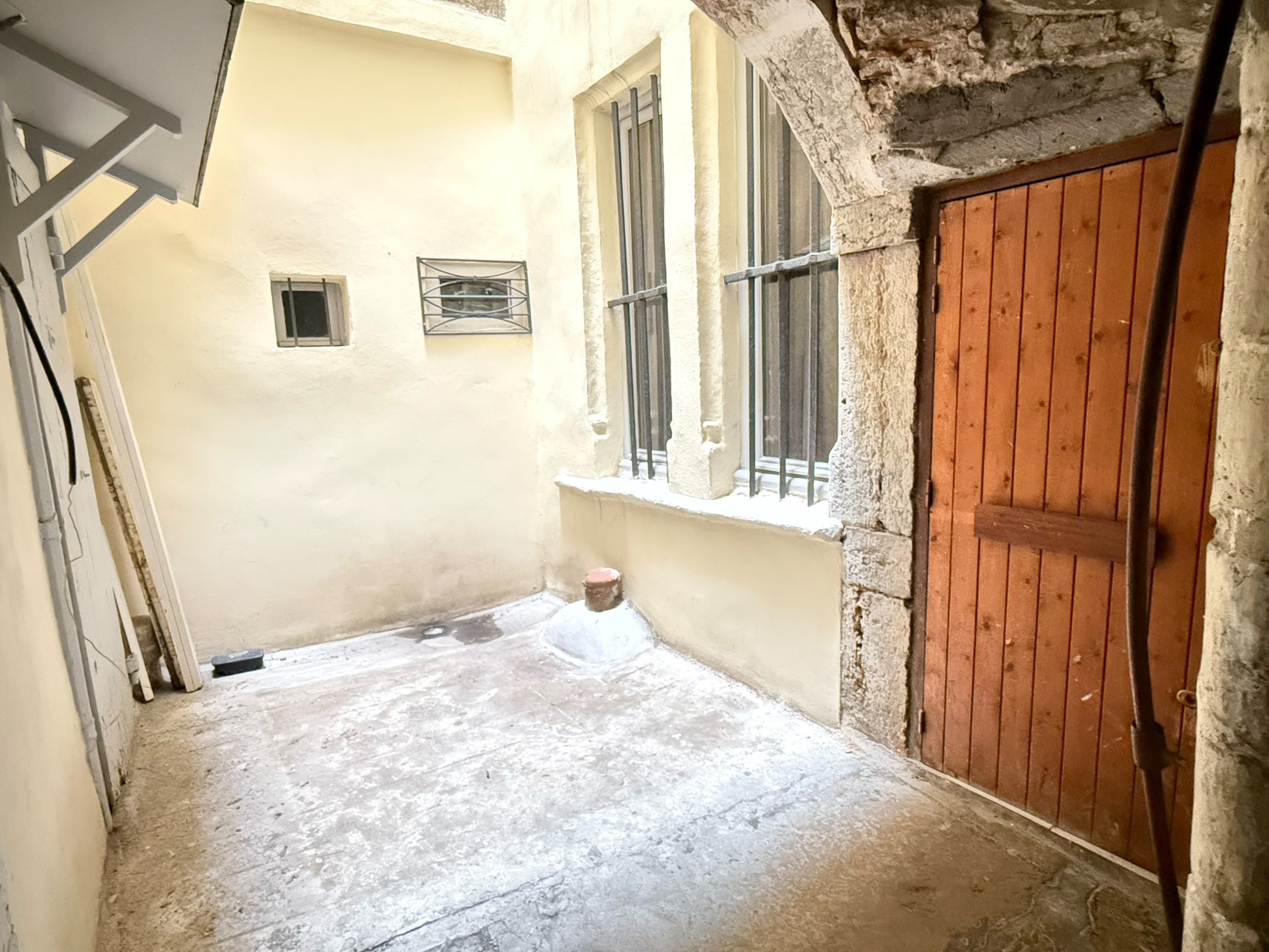 VIEUX-LYON - Appartement 1 pièce 25m2 — photo 7
