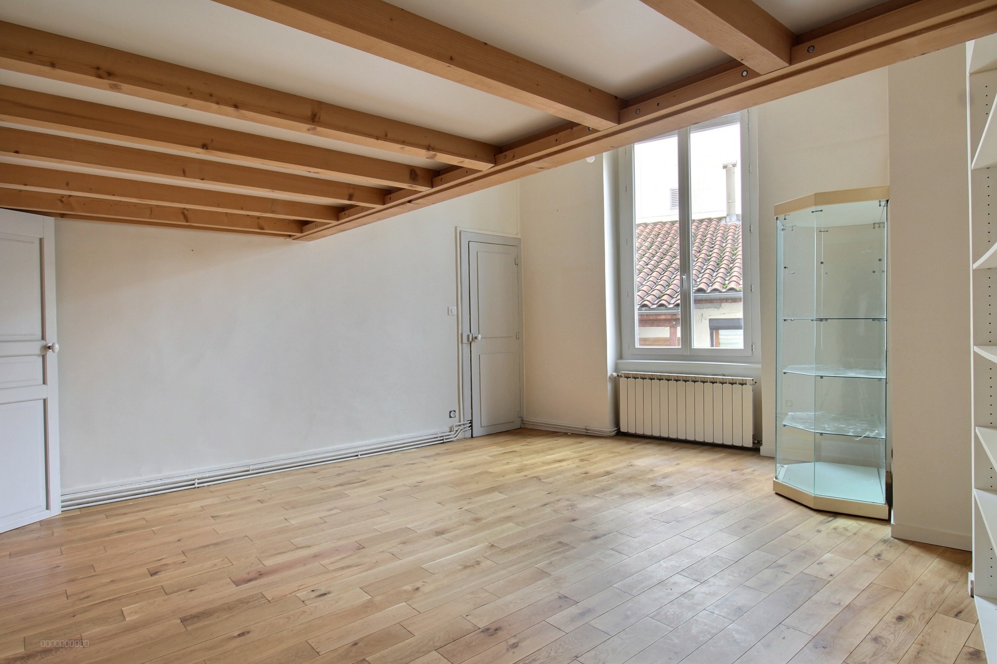 Grand appartement T2 bis de charme au cœur du quartier Valmy — photo 8